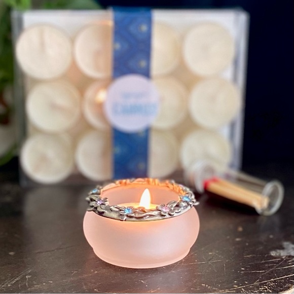 Partylite Floral Pewter Rhinestone Holder 12 Hand Poured Tea Light Soy Candles - Picture 3 of 4